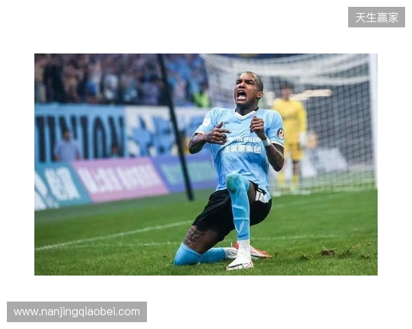 鲁媒:克雷桑对阵大连英博当日主动求战,若恢复顺利可战河南队 鲁媒:克雷桑对阵大连英博当日主动求战,若恢复顺利可战河南队