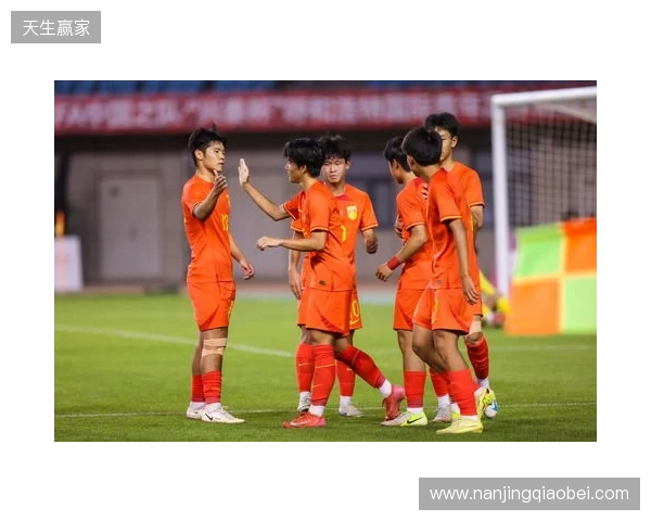半场-U16中国男足1-1塔吉克斯坦男足U16 袁博涵造点并操刀命中 半场-U16中国男足1-1塔吉克斯坦男足U16 袁博涵造点并操刀命中